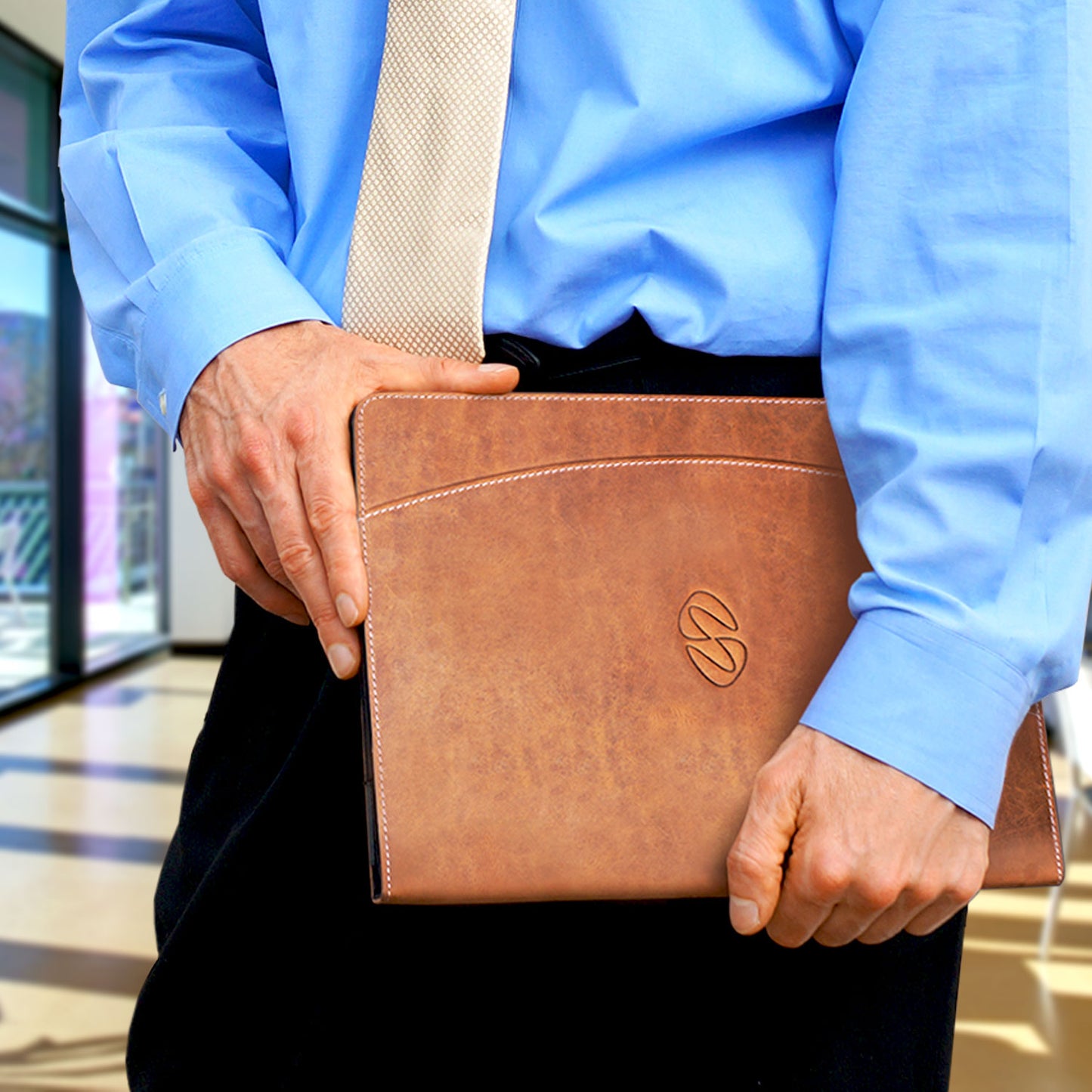 MacCase Premium Leather 2022 iPad Pro 11 Gen 4 Case